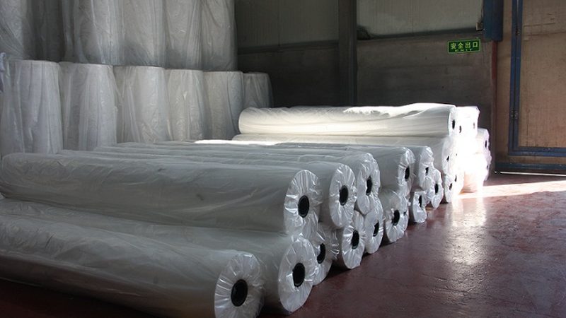 地下室防水聚氨酯：性能与报价解析**