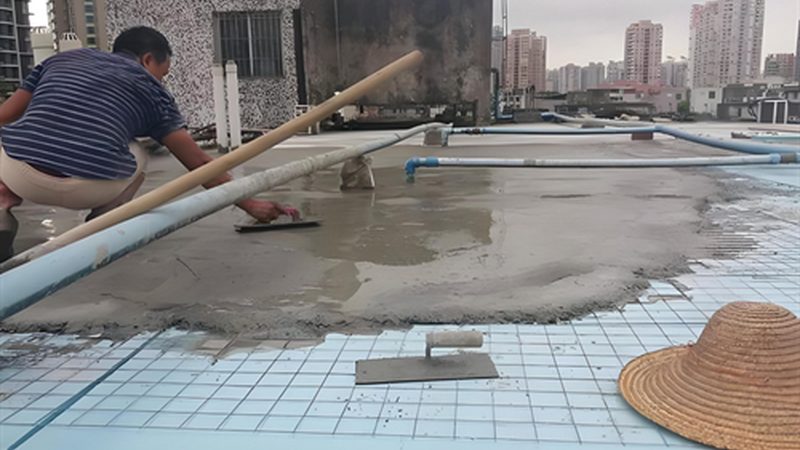 以下是一个厂房防水补漏报价明细表的编制示例：
